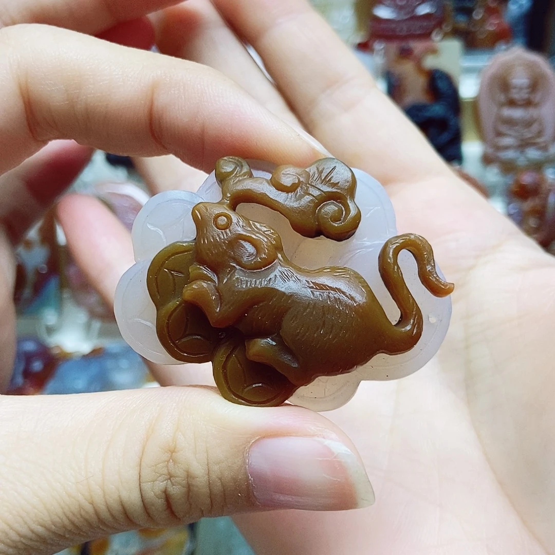 随***成玛瑙/玉髓未镶嵌颈饰