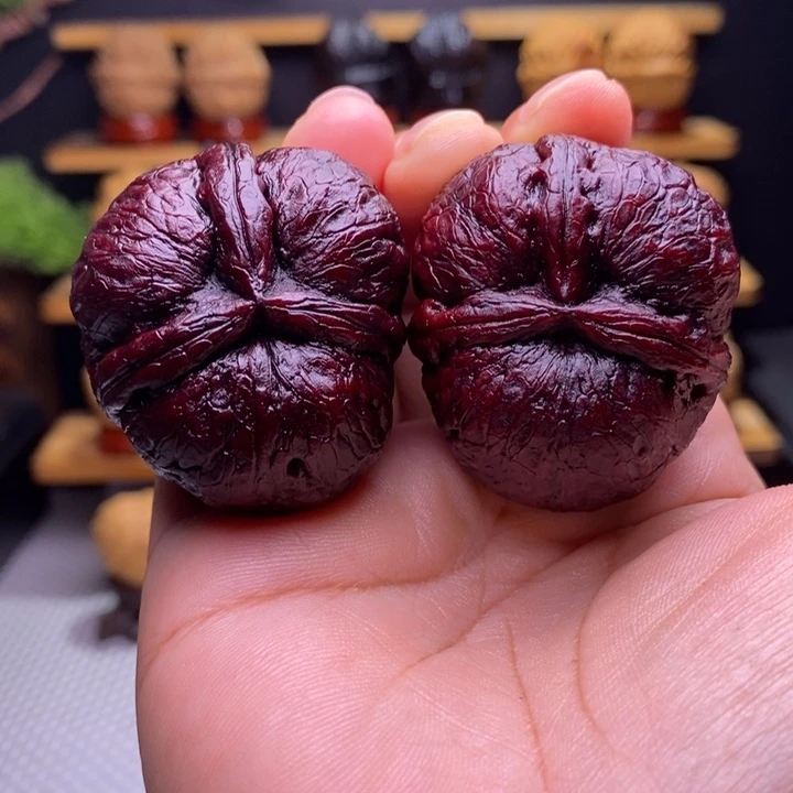 轩***轩木质类云铁地焖炸三1号