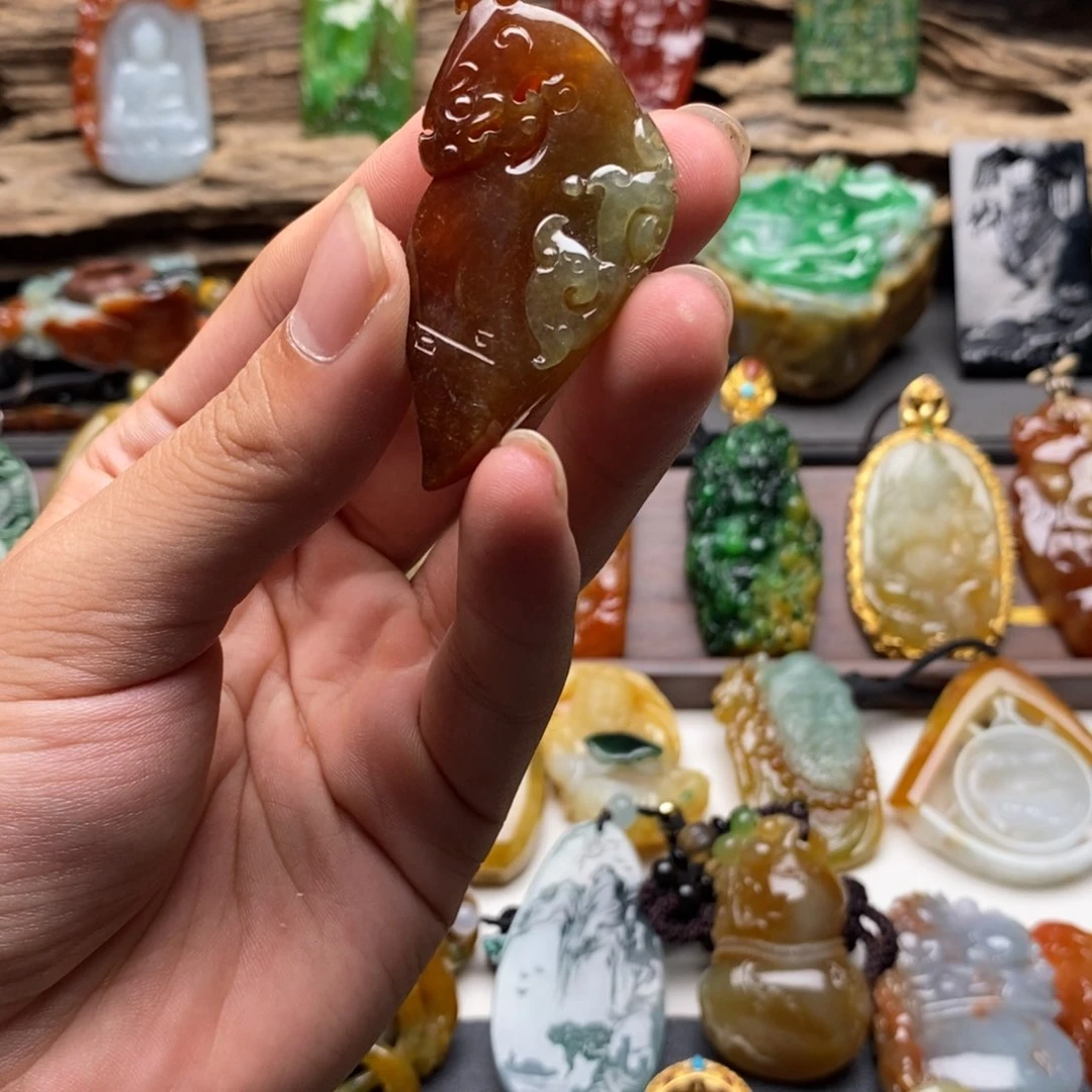 未镶嵌挂件翡翠一
