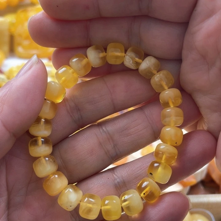 蜜蜡手串未镶嵌手串