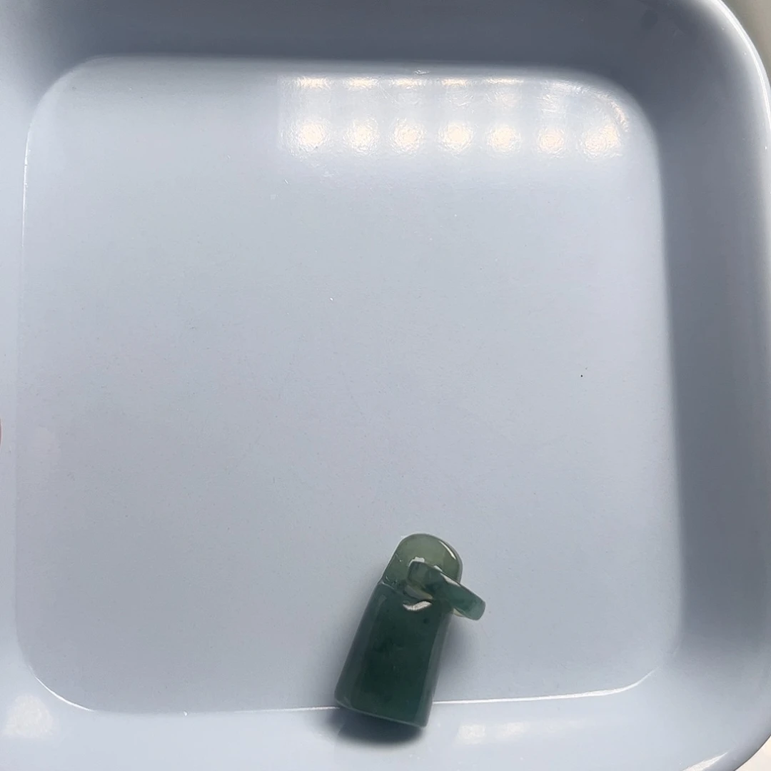 翡翠未镶嵌颈饰天然翡翠