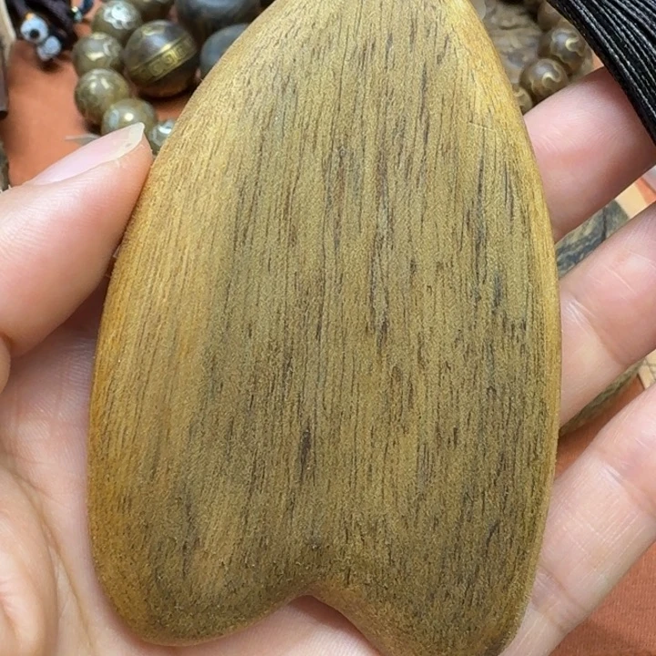 大叶紫檀（黑酸枝木类）
