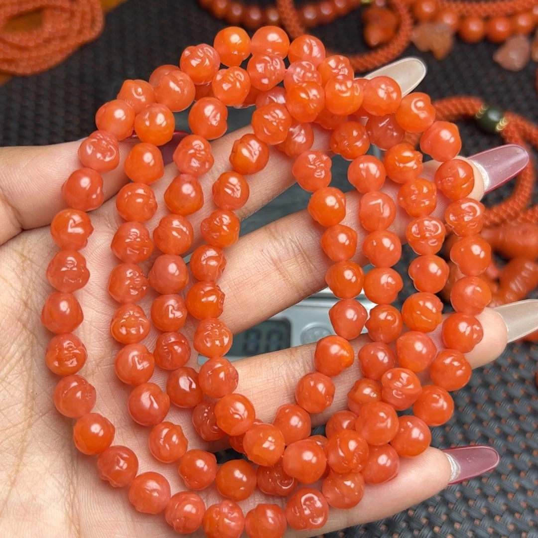 南红玛瑙吊坠未镶嵌