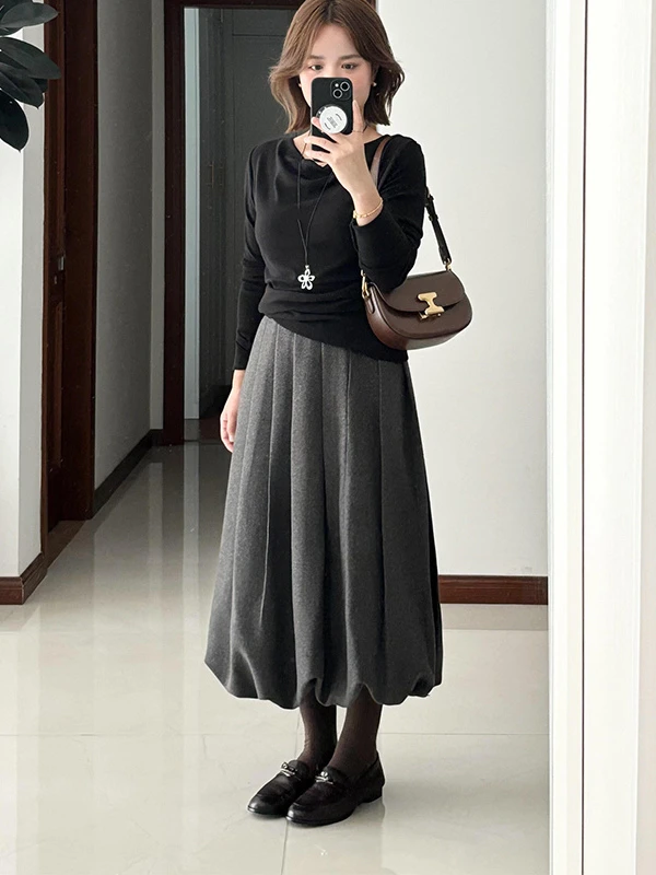 百褶花苞裙2025秋冬毛呢蓬蓬裙高级感垂感A字气质显瘦花苞半身裙