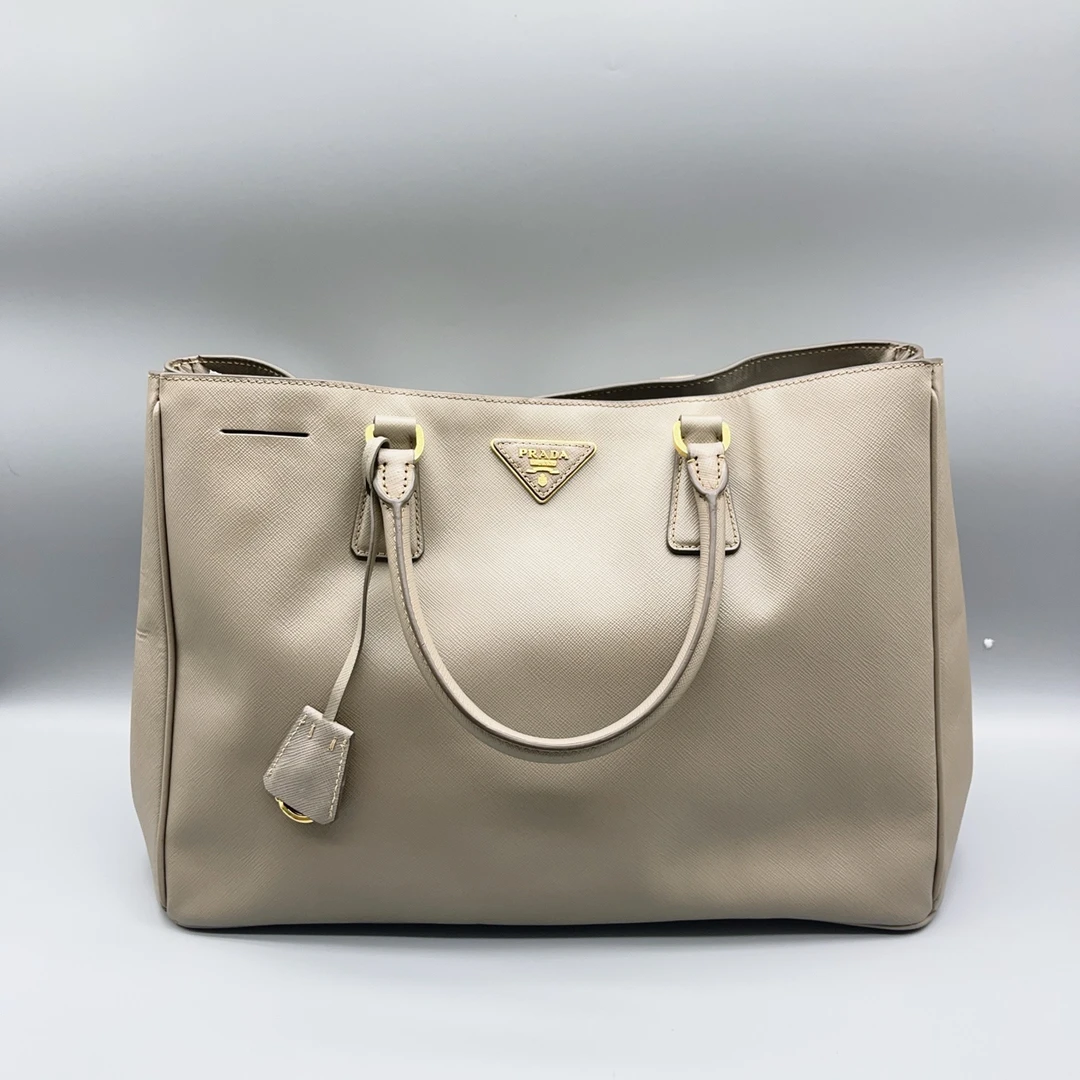 95新 Prada/普拉达   大象灰杀手手提包  1603 0008