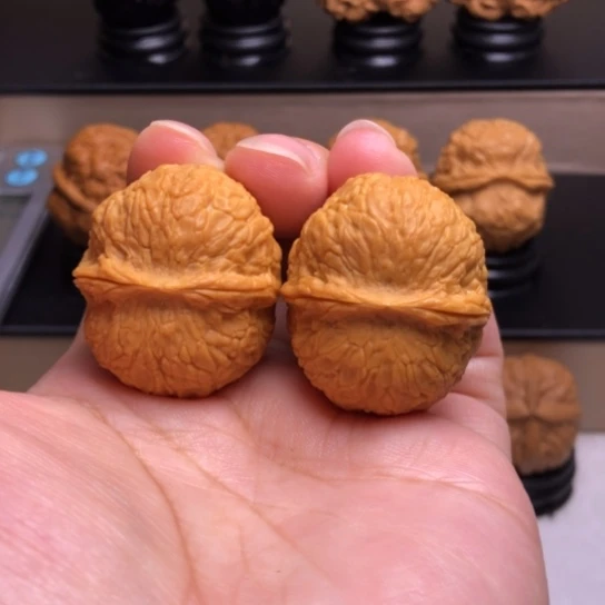 文玩核桃把件龟甲元宝蟾11