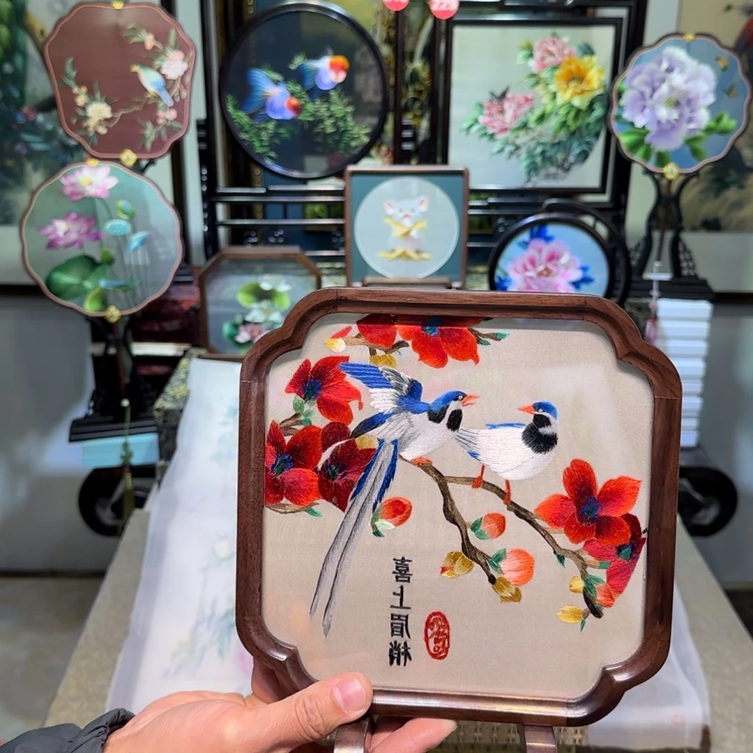 刺绣刺绣工艺精湛