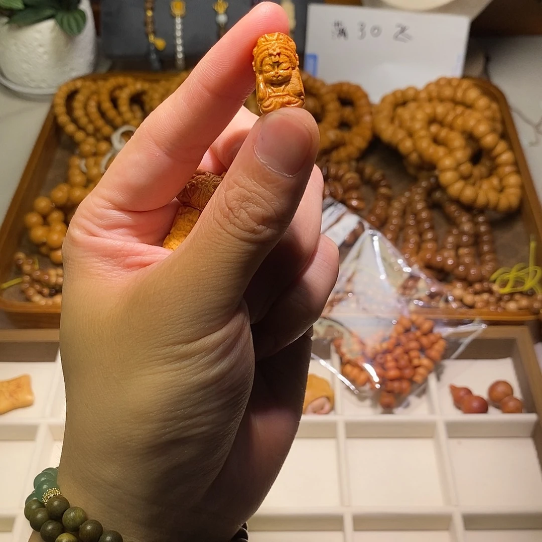 非洲檀香无事牌一个