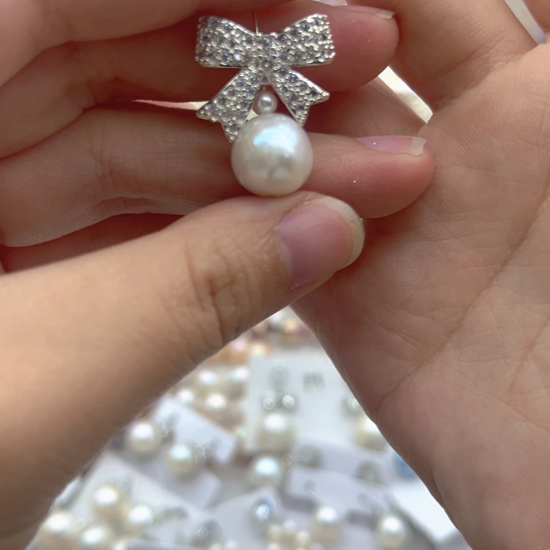 未镶嵌淡水珍珠颈饰