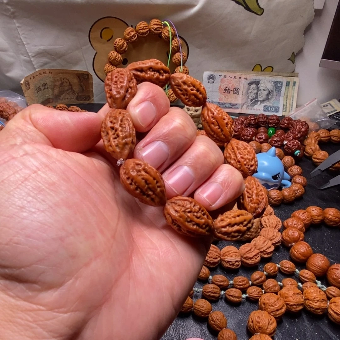 文玩核桃手串子弹头