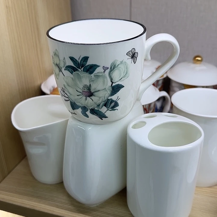 45%以上骨粉骨瓷木棉黑边杯子
