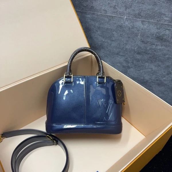 95新/路易威登/包包/250125IQ0007/C4534901124