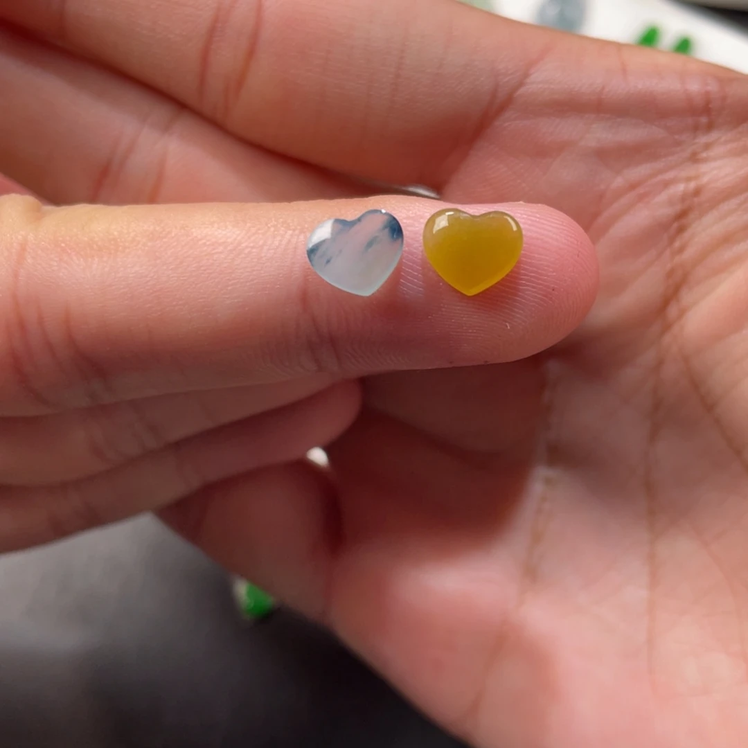 翡翠未镶嵌挂件天然缅甸翡翠爱心