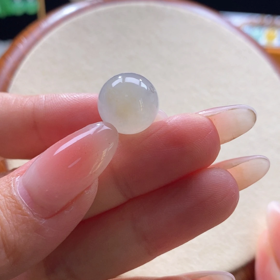 翡翠未镶嵌颈饰翡翠冰黄珠