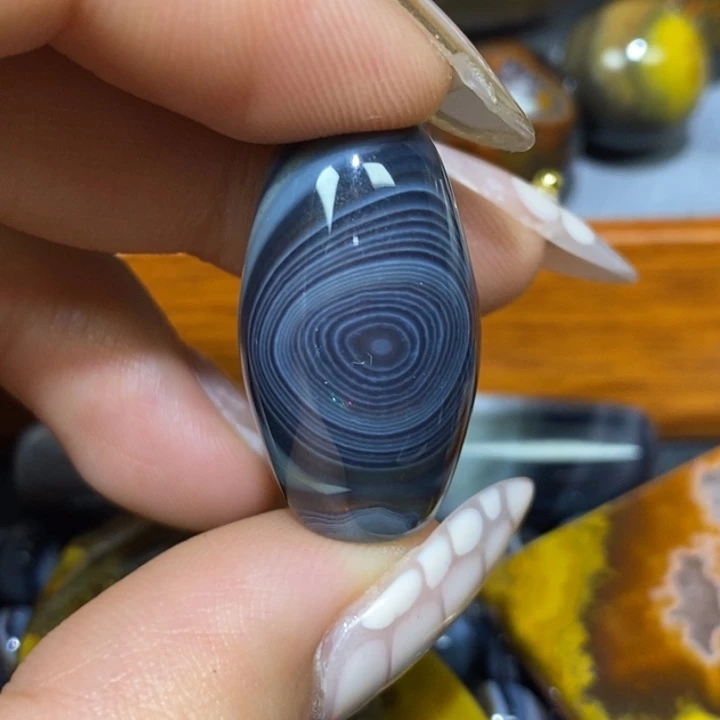 合金颈饰玛瑙/玉髓