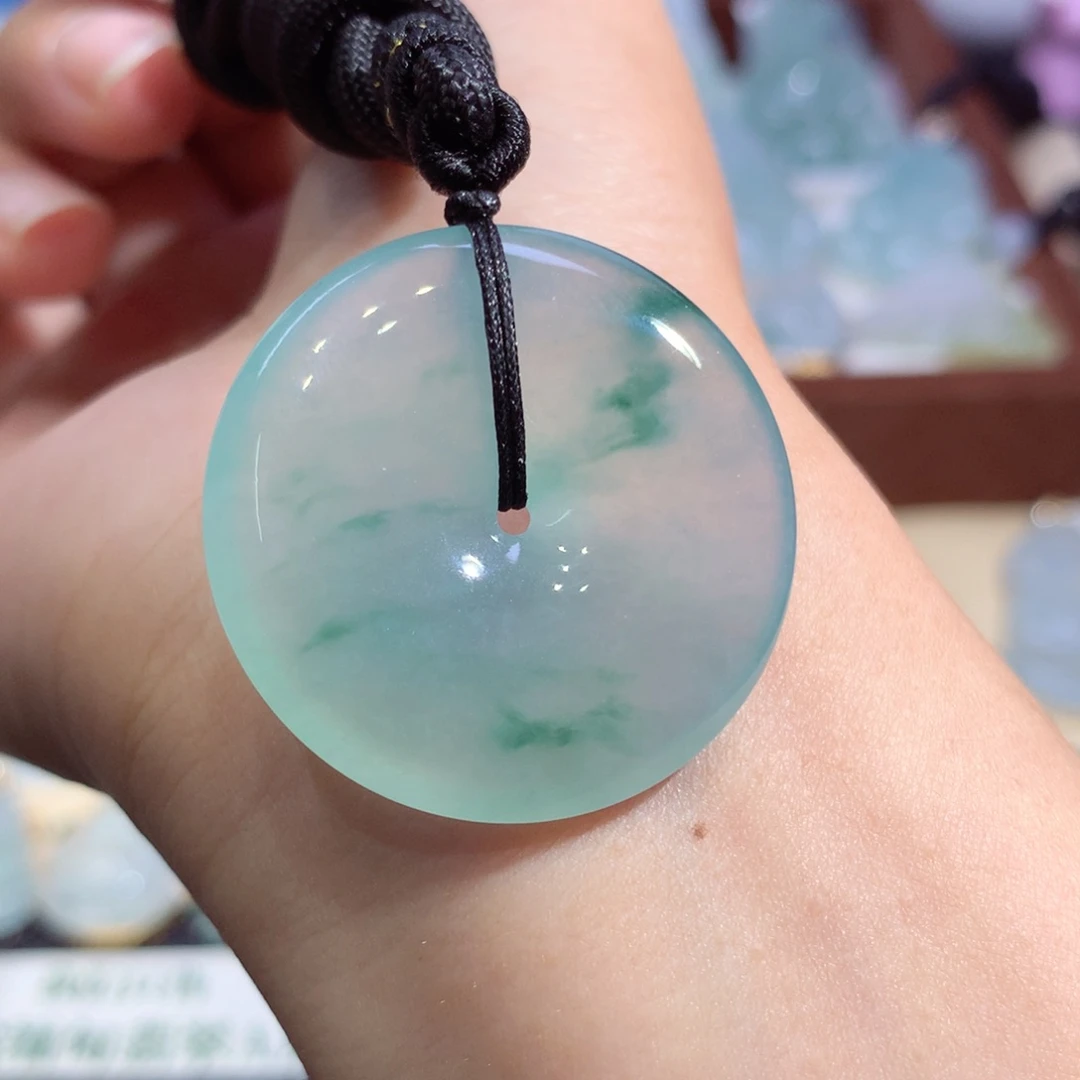 吊坠(不含链)未镶嵌翡翠平安扣