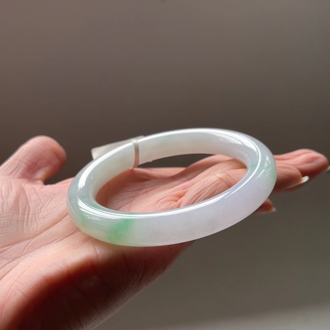 翡翠未镶嵌手镯56.5圈三天鉴赏期