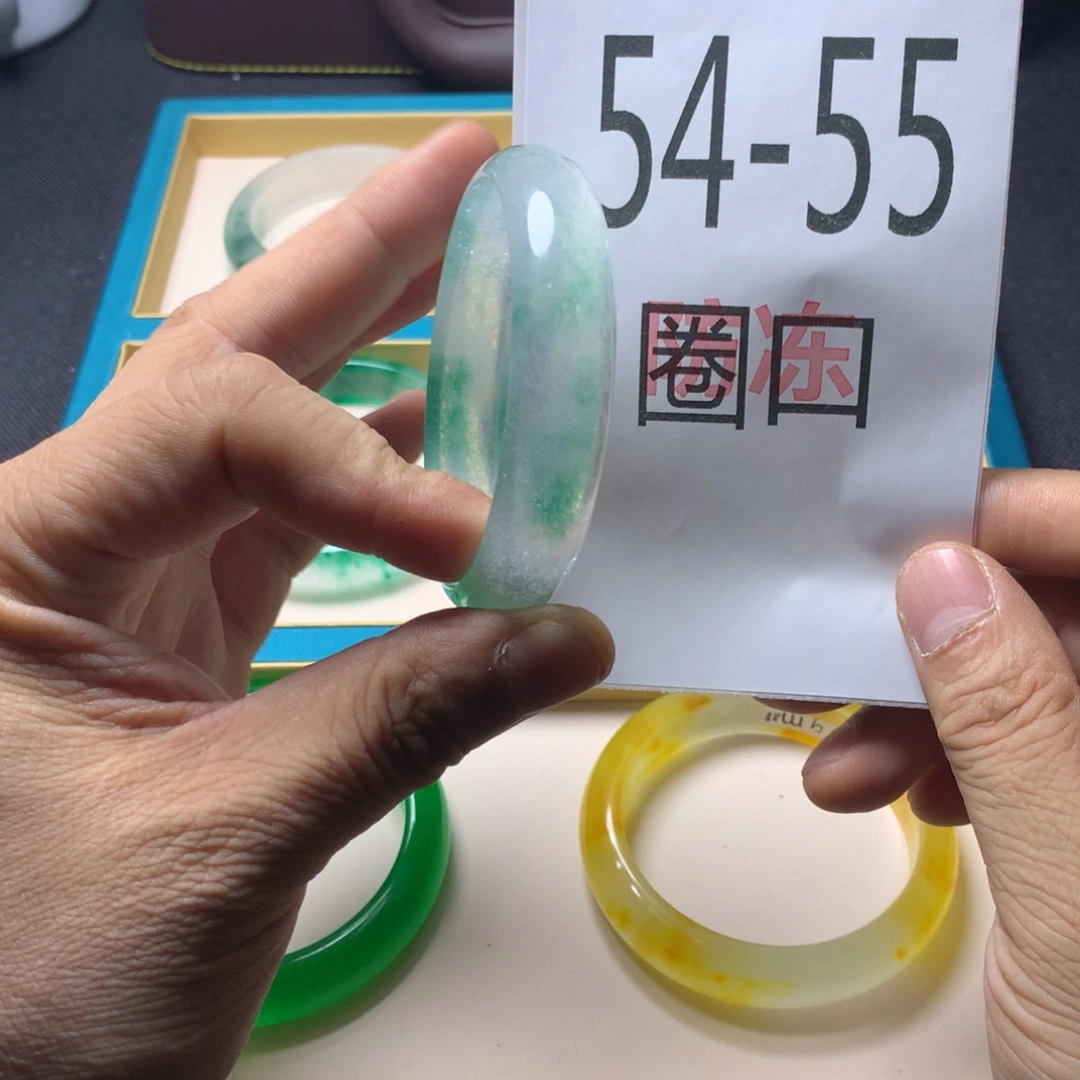 石英质玉未镶嵌手饰