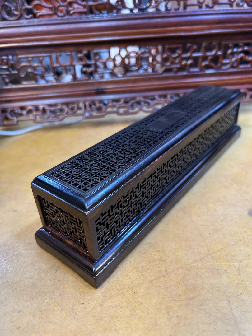 大红酸枝镂空雕刻香盒家用卧香盒室内线香盒禅意香熏底座