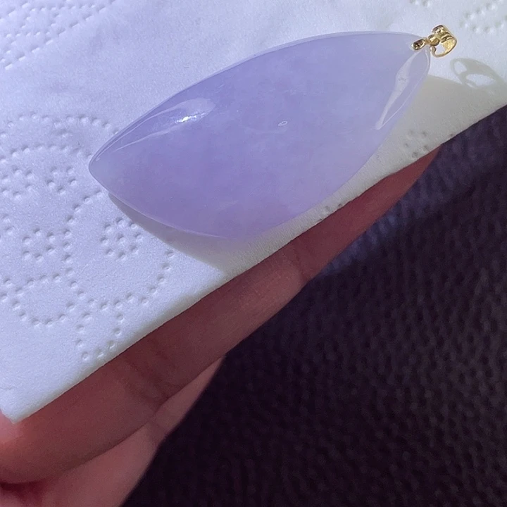 颈饰18K金镶嵌翡翠翡翠