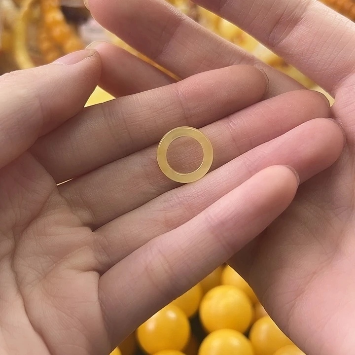 未镶嵌琥珀珠宝奇石