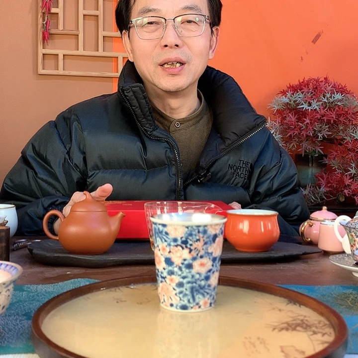 鎏银青花缠枝莲可乐杯