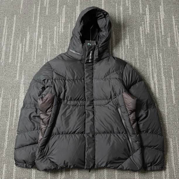 99新 MONCLER 拼接设计连帽拉链羽绒服/5码/1962