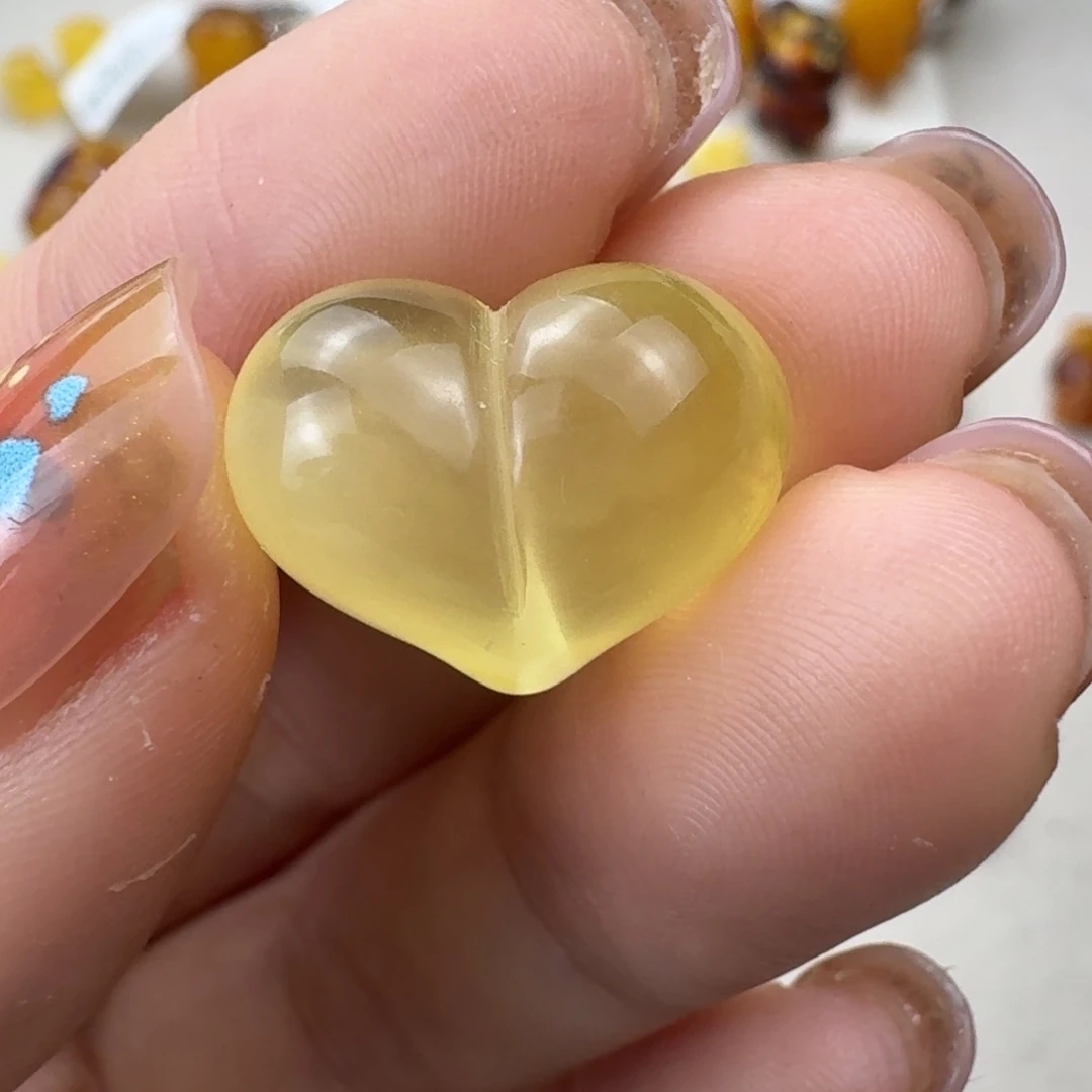 蜜蜡未镶嵌珠宝奇石全品 18×13.7×12.2