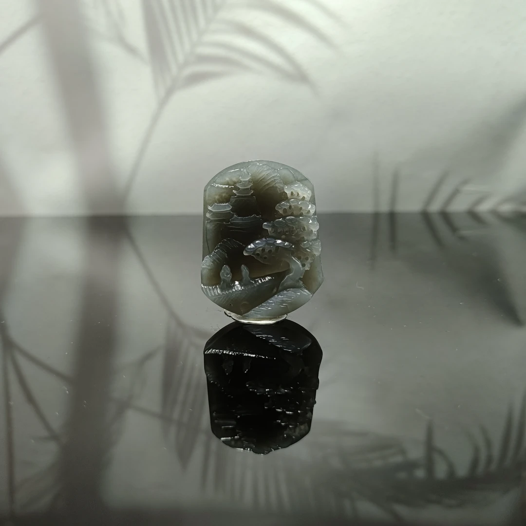 U和田玉山水吊坠0107