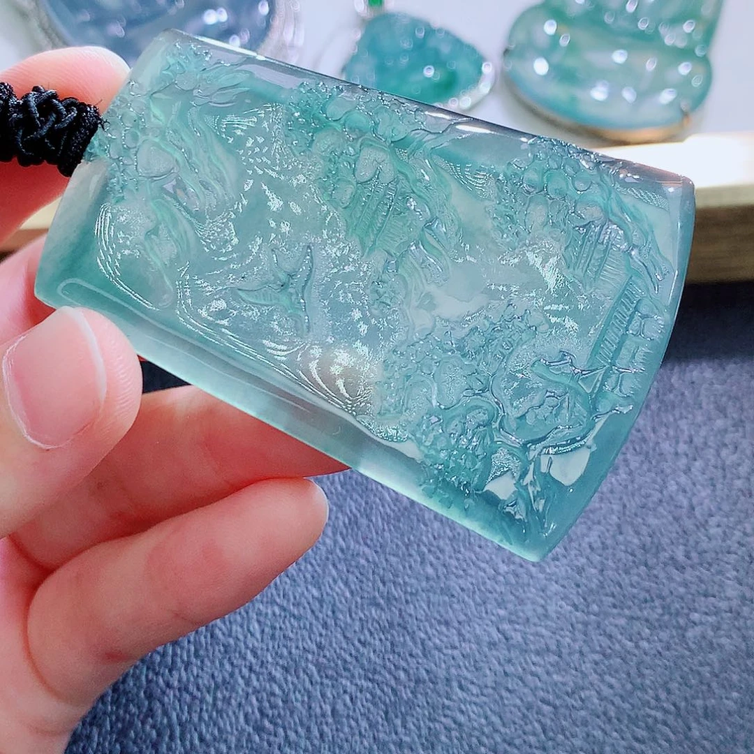 颈饰未镶嵌翡翠翡翠