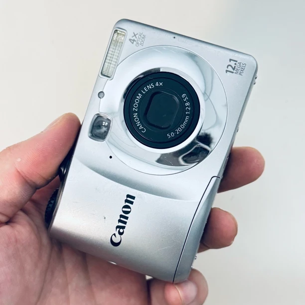 9新 Canon/佳能 a1200特价1210w像素出片奶油磨皮五号电池自备