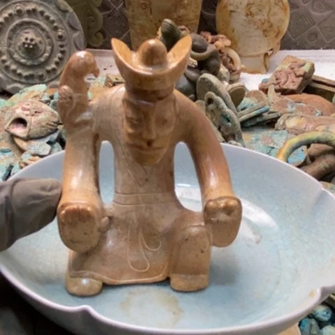 陶瓷商品展示中心强*?