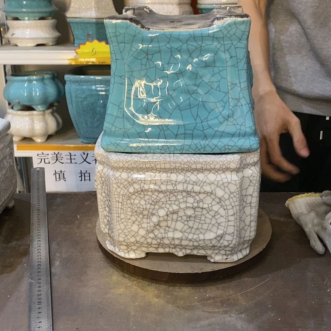 P****E瑕疵花盆花盆里的花都