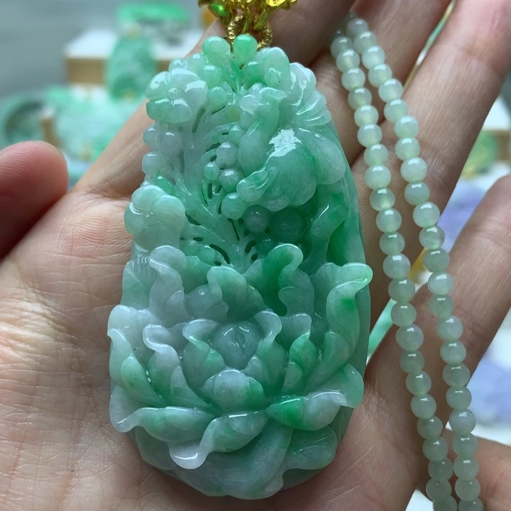 颈饰未镶嵌翡翠翡翠