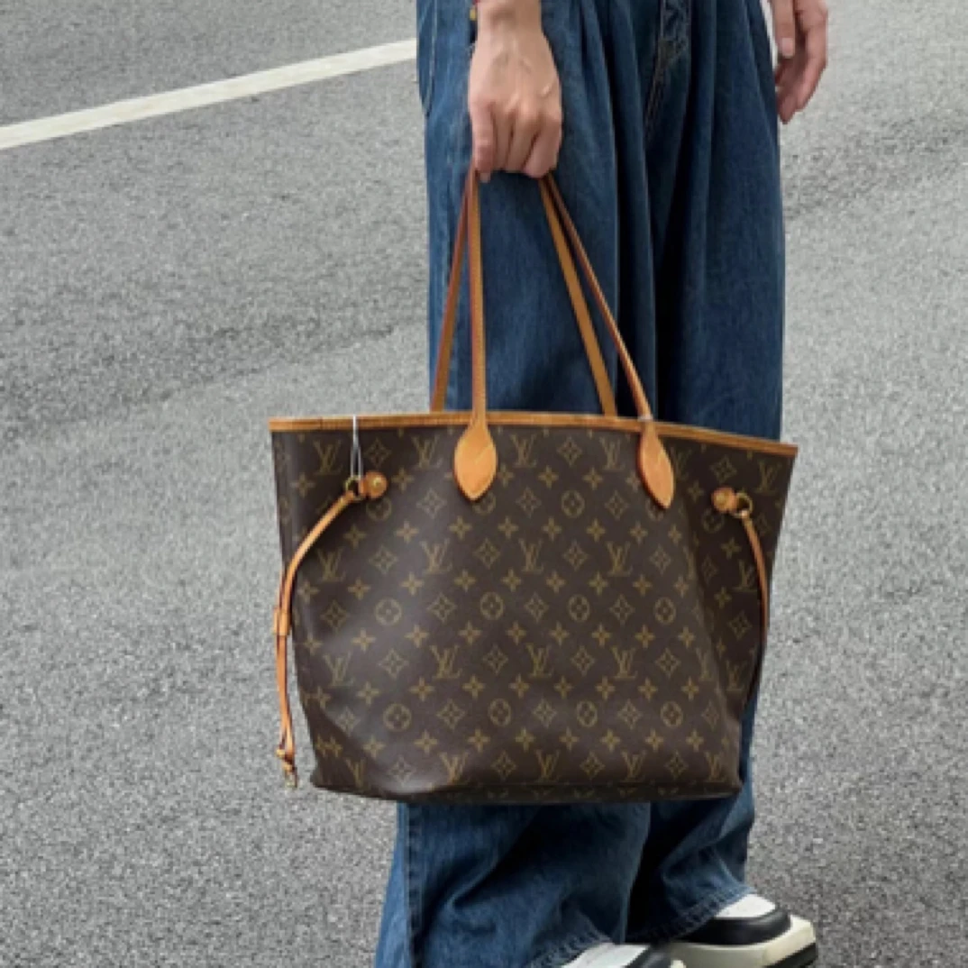 95新 LouisVuitton/路易威登 lv老花nf中号972219
