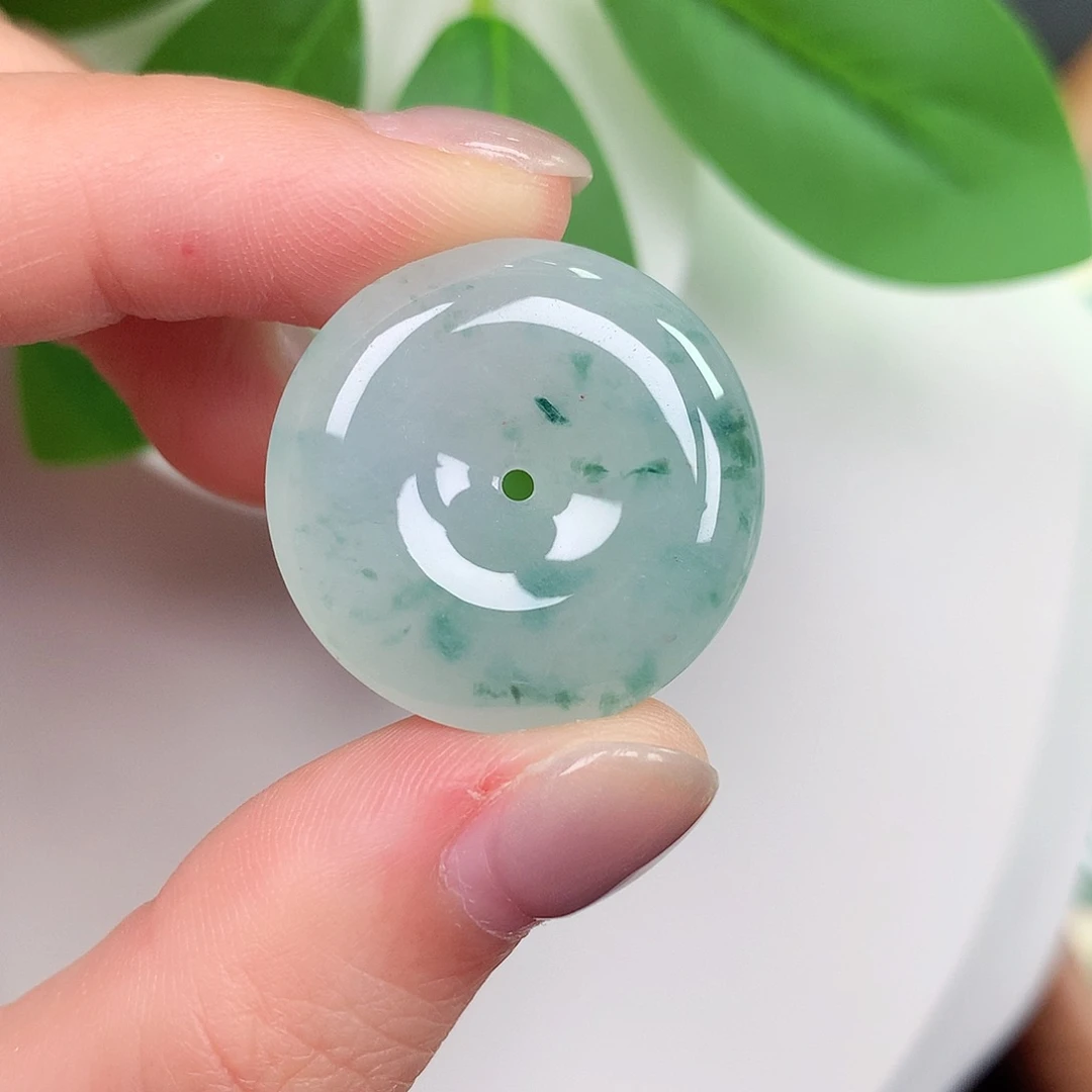 颈饰未镶嵌翡翠66/24.5-5.3mm