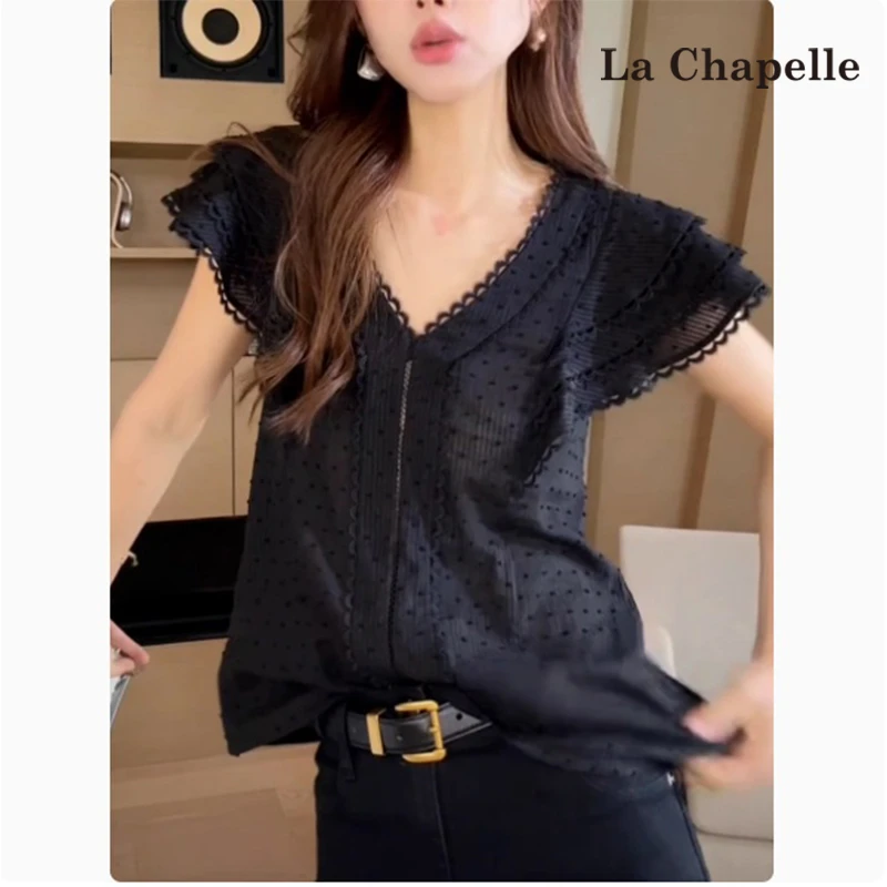 拉夏贝尔黑色V领衬衫女2025夏季韩版宽松蕾丝拼接飞飞袖小衫上衣
