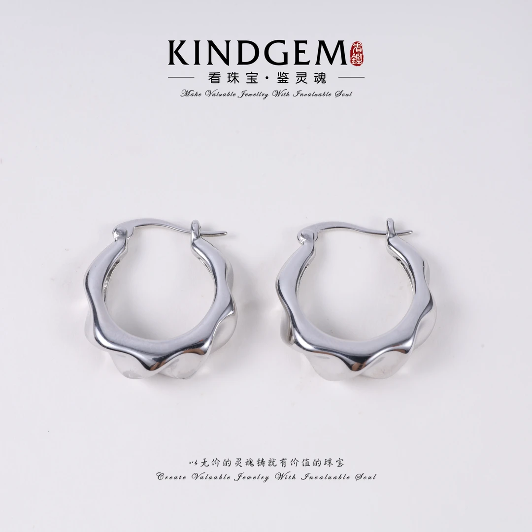 铜合金耳饰 KindGem 轻奢设计款波浪小圈圈时尚百搭耳环 C-36213