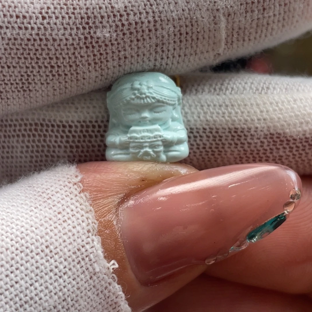 绿松石未镶嵌挂件