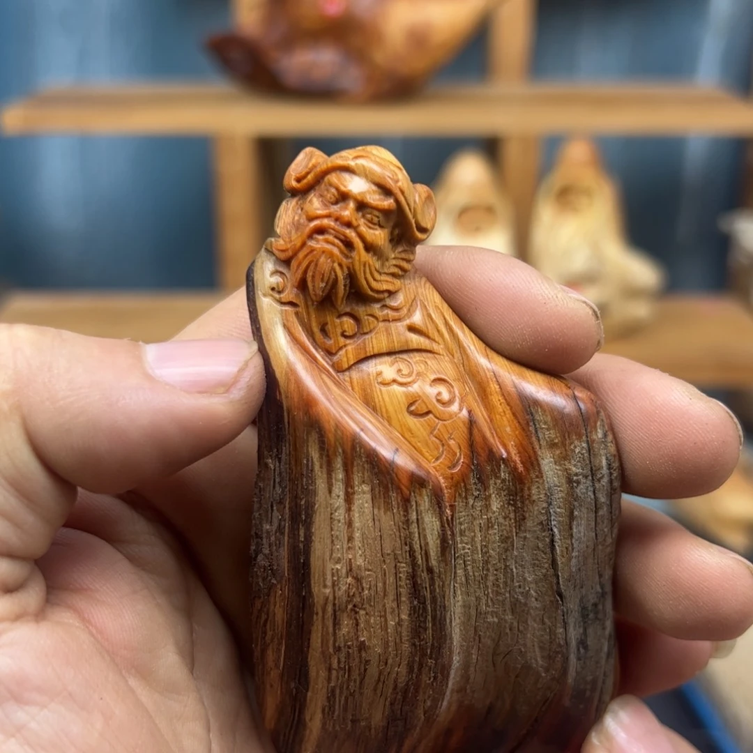 木凯*崖柏木摆件手把件