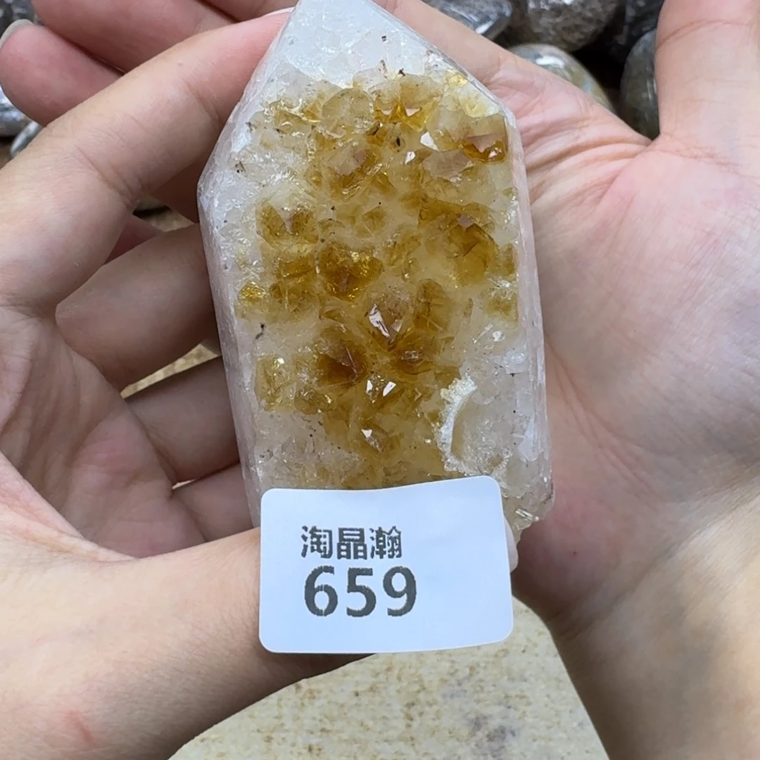 未镶嵌水晶大型摆件（非配饰）