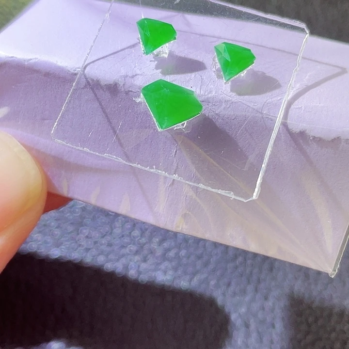 未镶嵌定制翡翠翡翠
