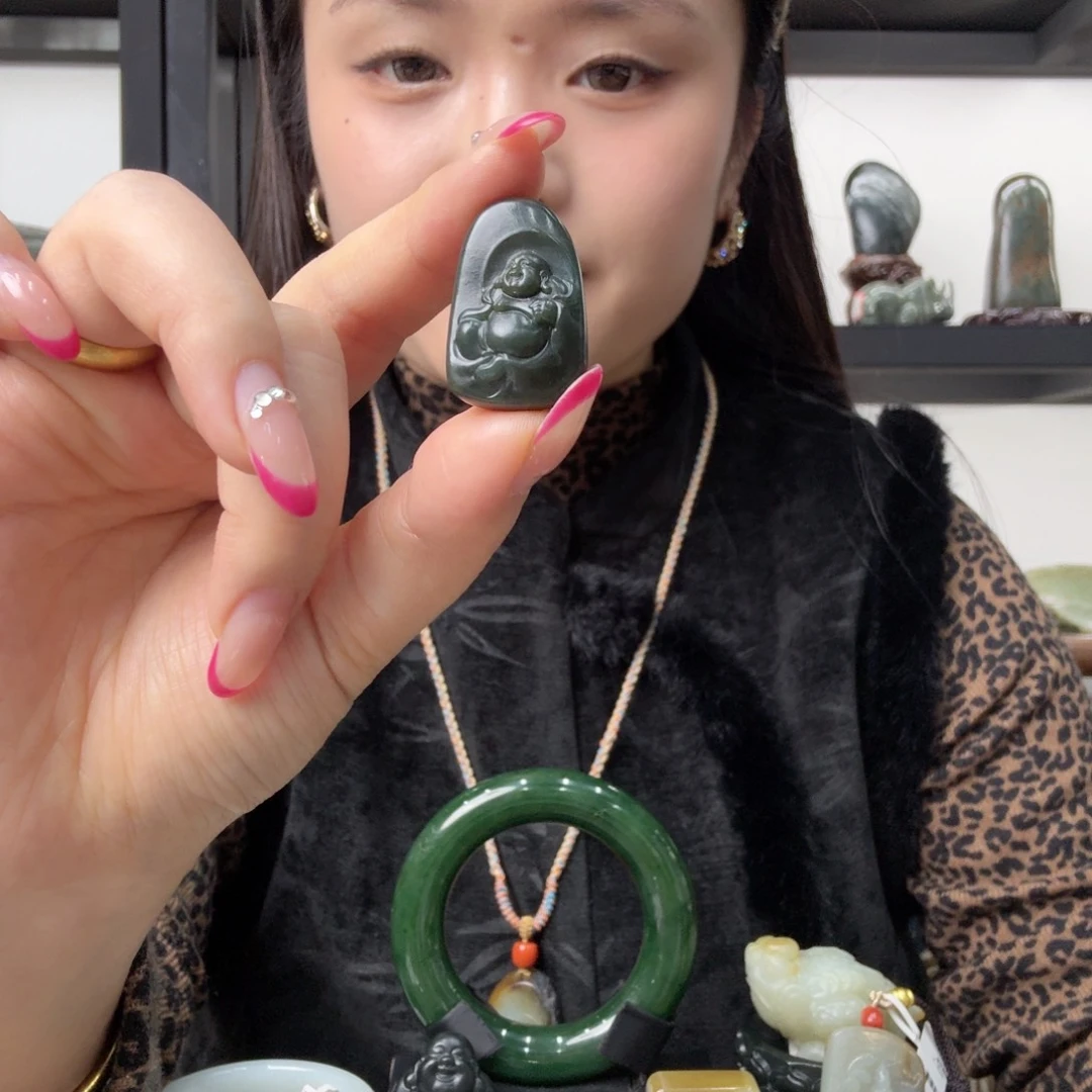 和田玉未镶嵌吊坠(不含链)