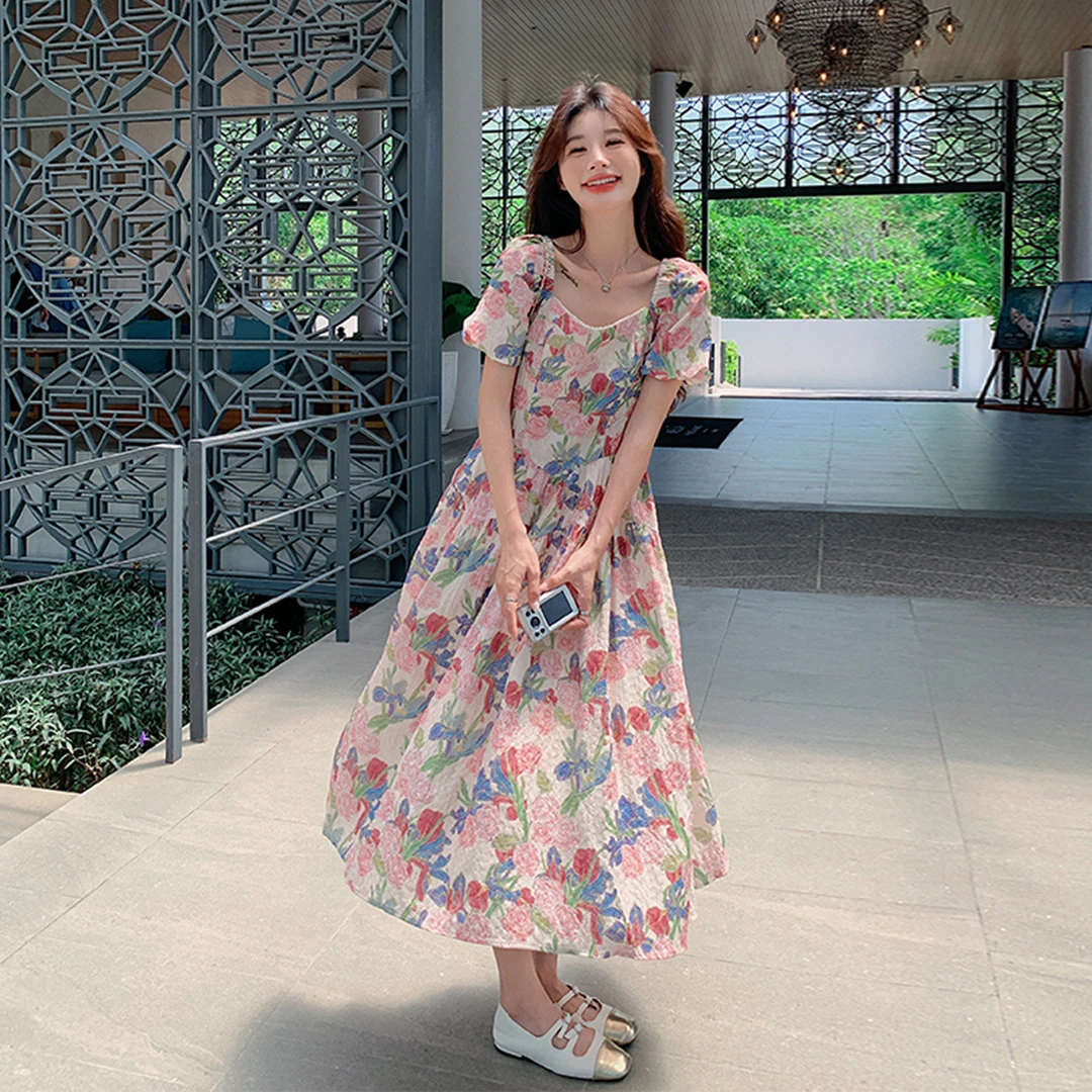 法式优雅浪漫设计感碎花连衣裙女2025夏季新款海边度假风A字长裙