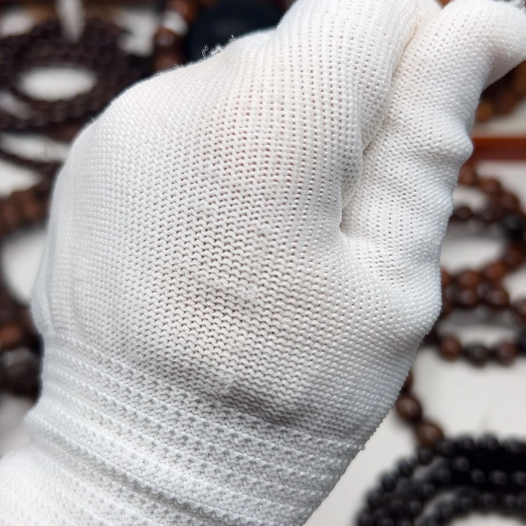 靓***儿手串/手链贡木不发