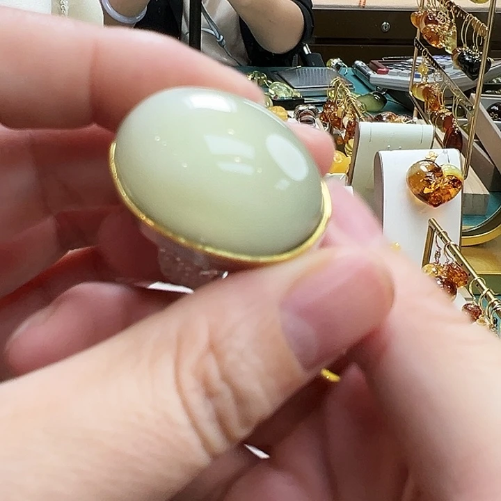 琥珀银S925镶嵌珠宝奇石