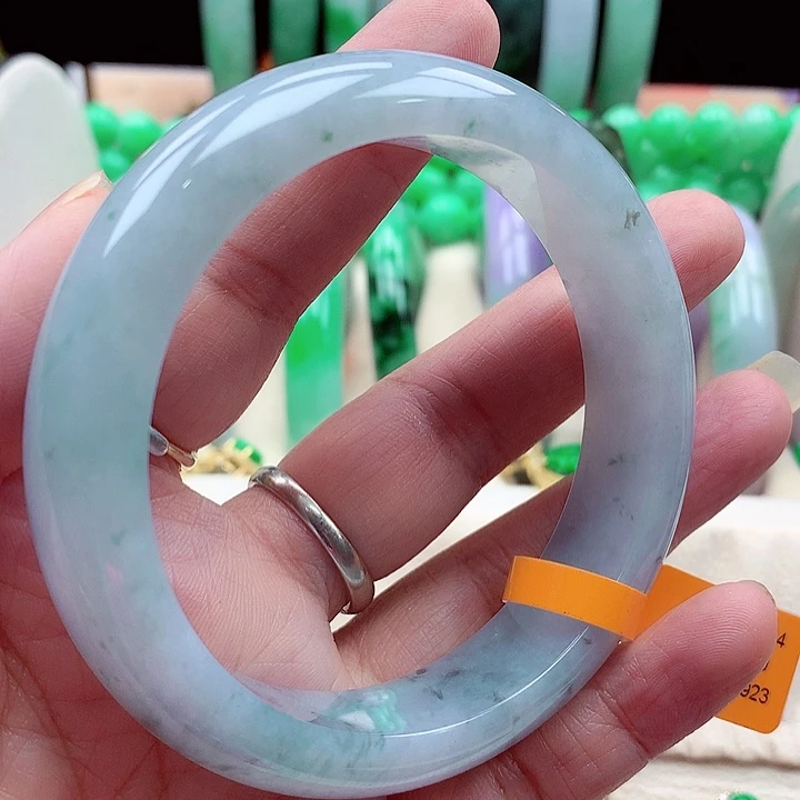 未镶嵌手镯翡翠翡翠