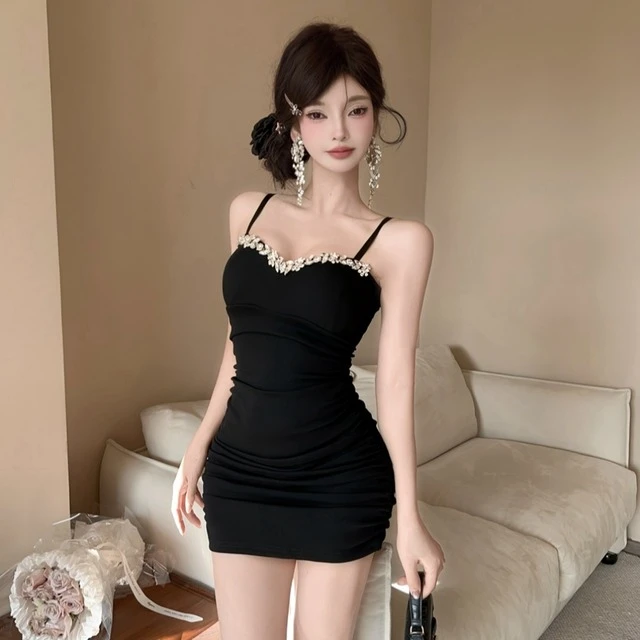 夏季气质水钻吊带短裙礼服裙子御姐性感修身显瘦黑色包臀连衣裙女