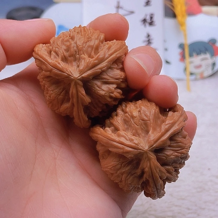 吊坠文玩核桃任*鹏三棱