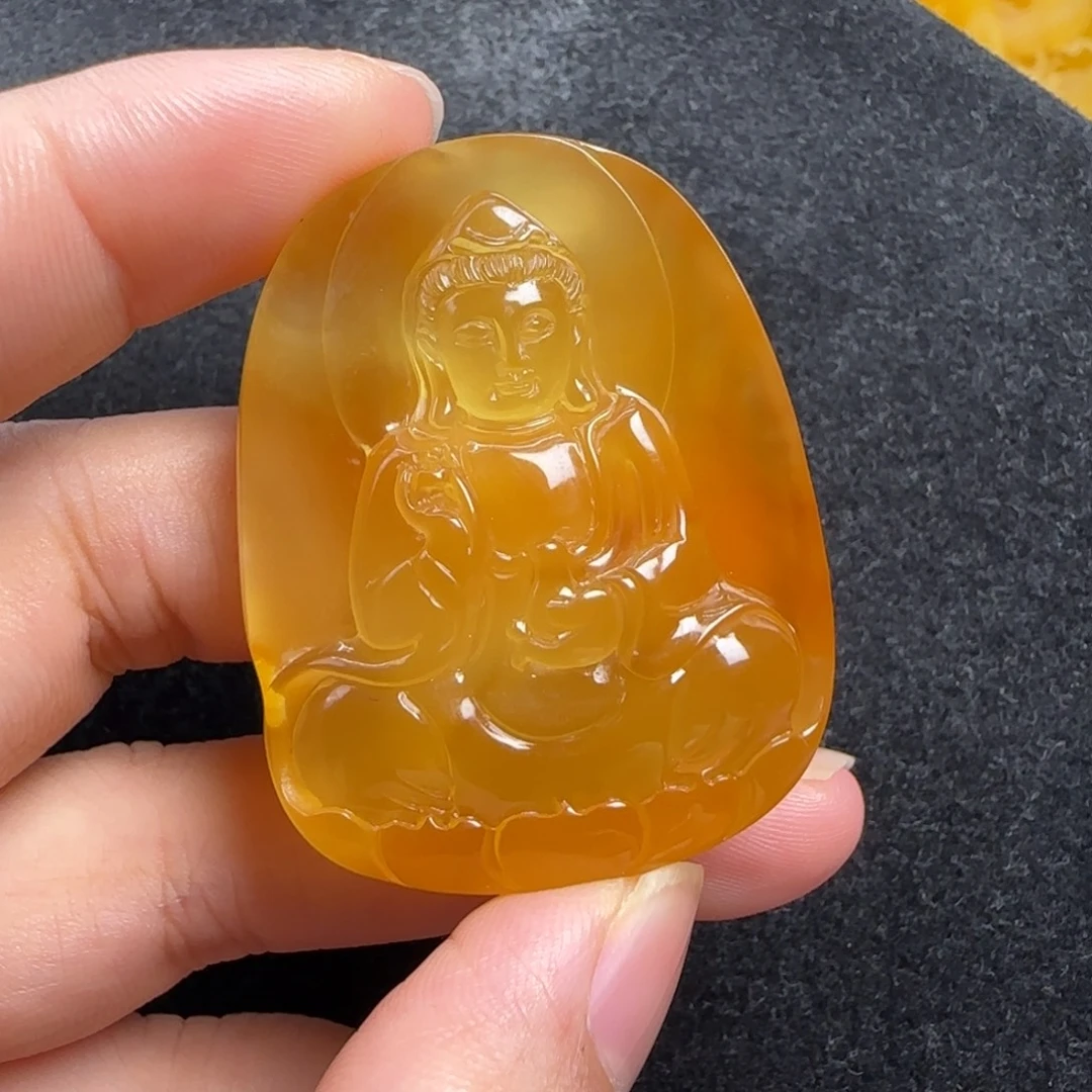 蜜蜡未镶嵌珠宝奇石